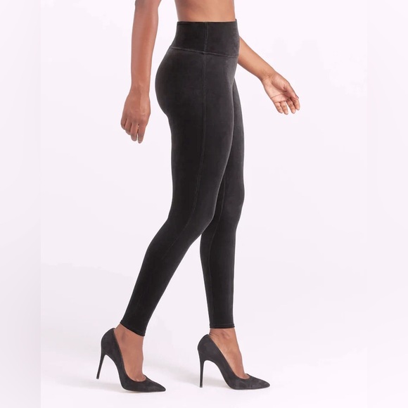 Spanx Velvet High Waisted Leggings Black | Size Large | Style 2070 Shaping Fit 🖤 - Picture 1 of 13